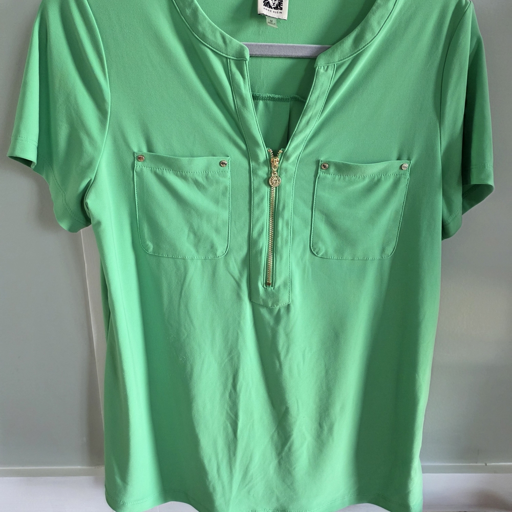 Anne Klein Vibrant Green Short Sleeve Tee